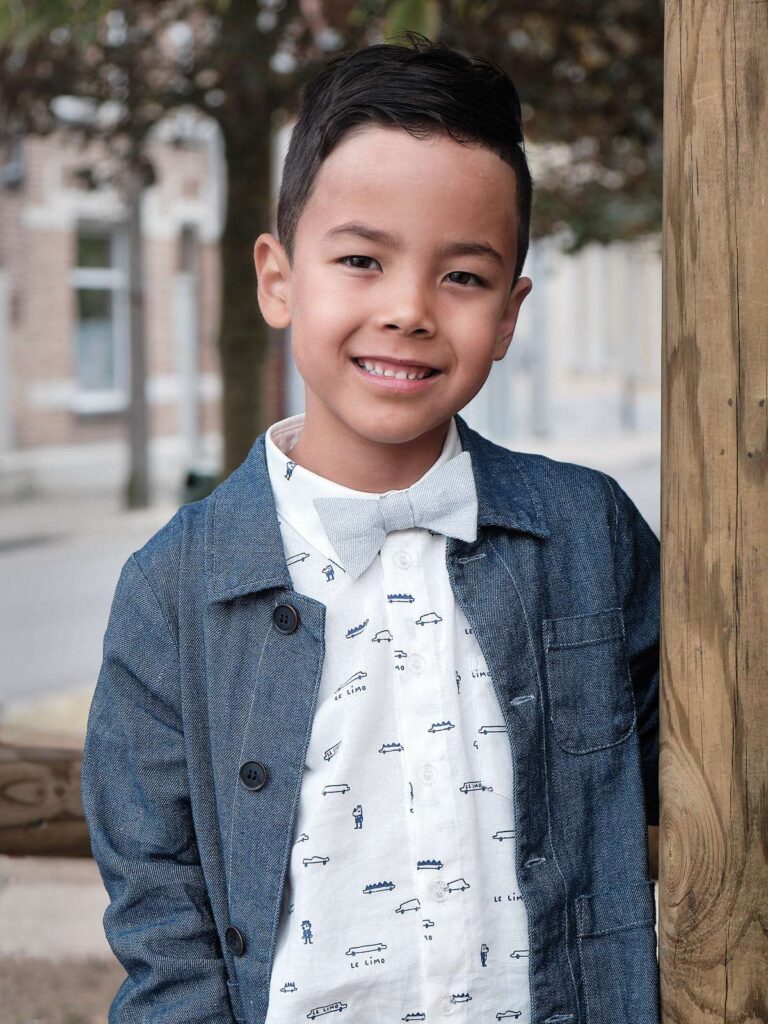 Portrait of a smiling boy.